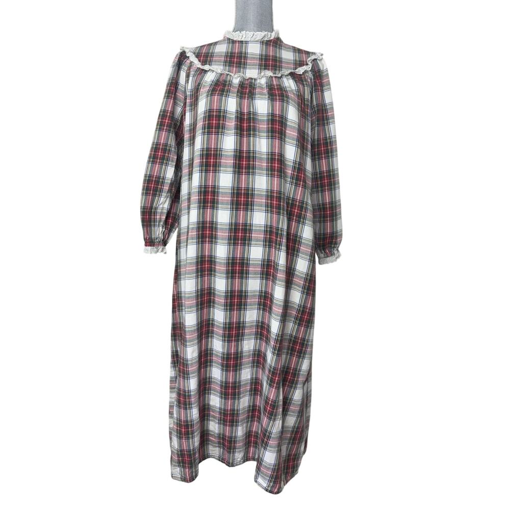Vintage 90s LL Bean Stewart Plaid Flannel Nightgown Eyelet Trim M/L USA Cottage